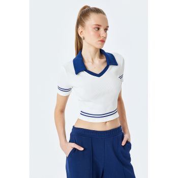 Tricou polo cu croiala crop