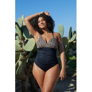 Costum de baie intreg