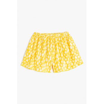 Pantaloni scurti cu imprimeu si talie elastica