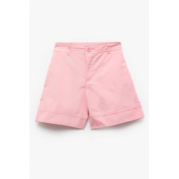 Pantaloni scurti cu talie medie