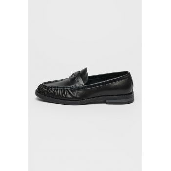 Pantofi loafer de piele si piele ecologica