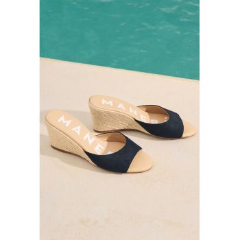 Papuci de piele intoarsa cu toc wedge