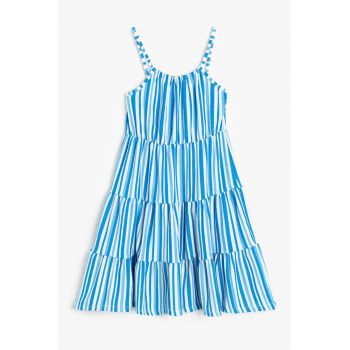 Rochie evazata cu dungi