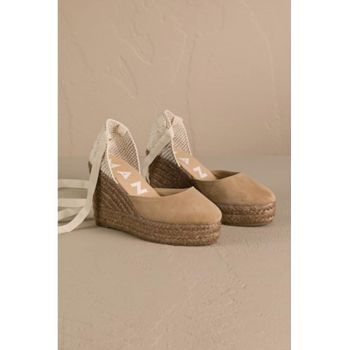 Sandale wedge de piele cu bareta infasurabila