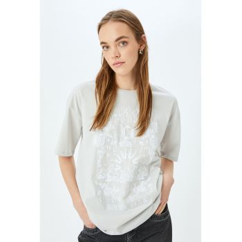 Tricou cu imprimeu grafic