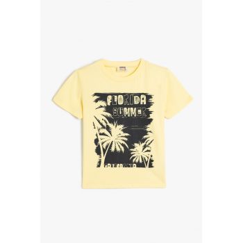 Tricou cu model tropical