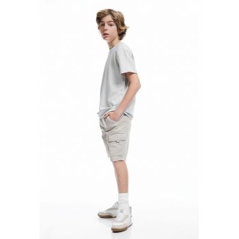 Tricou tricotat fin cu model uni