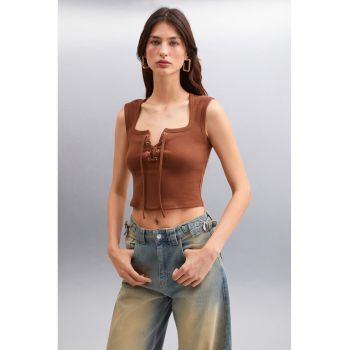 Bluza crop cu decolteu patrat
