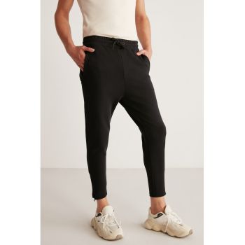 Pantaloni de trening slim fit Nicolas