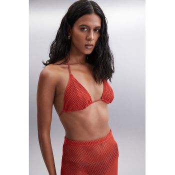 Sutien de baie cu cupe triunghiulare