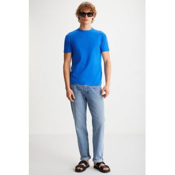 Tricou slim fit din amestec de bumbac cu decolteu la baza gatului Tiago