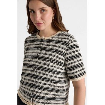 Cardigan tricotata cu canafi