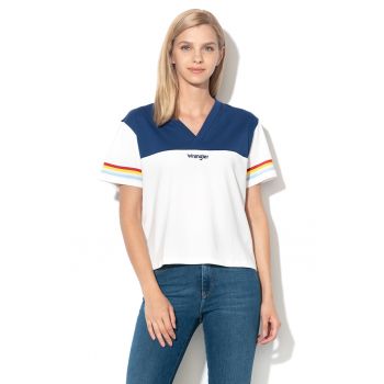 Tricou crop cu decolteu in V