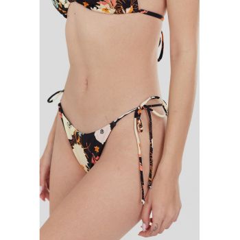 Bikini Innisfil