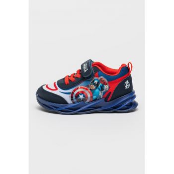 Pantofi sport cu LED Captain America
