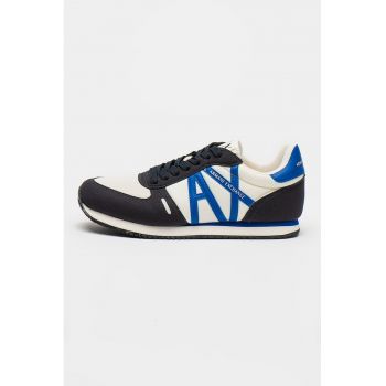 Pantofi sport cu logo si insertii de piele ecologica
