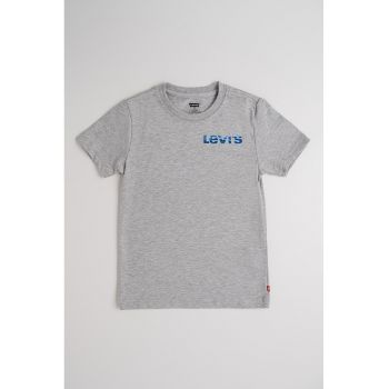 Tricou cu decolteu la baza gatului - cu logo pe spate