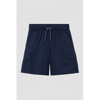 Pantaloni scurti cu buzunare laterale