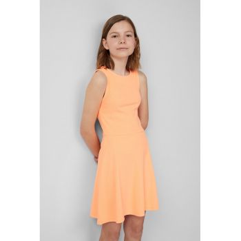 Rochie midi cu croiala evazata