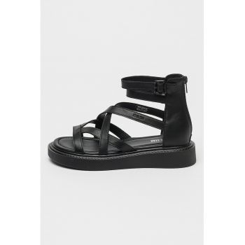 Sandale de piele cu barete multiple