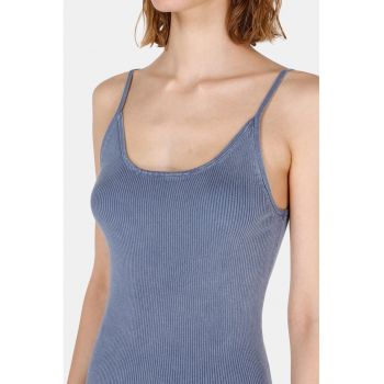 Top cu aspect striat
