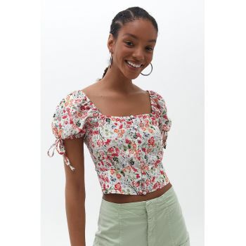 Bluza crop cu imprimeu
