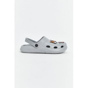 Saboti slingback cu aplicatii