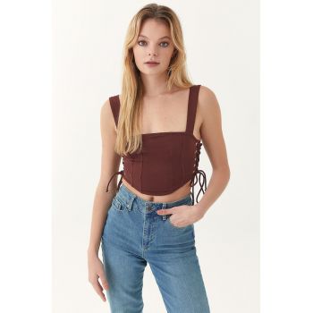 Top crop cu snururi laterale