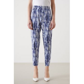 Pantaloni crop cu croiala conica