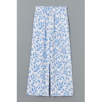Pantaloni cu croiala ampla si imprimeu