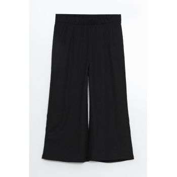Pantaloni cu croiala ampla si talie inalta