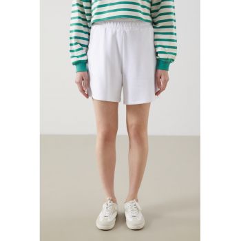 Pantaloni scurti cu buzunare oblice