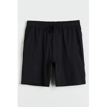 Pantaloni scurti cu snururi