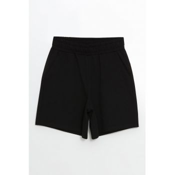 Pantaloni scurti cu talie elastica