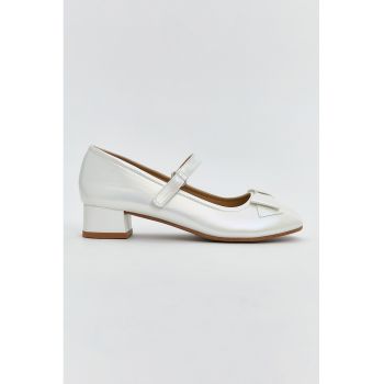 Pantofi de piele ecologica cu funda