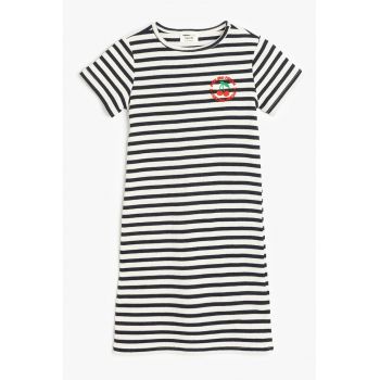 Rochie cu croiala in A cu dungi