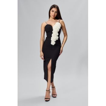 Rochie de ocazie premium cu flori albe 3D si bretele cu perlute Novia Neagra
