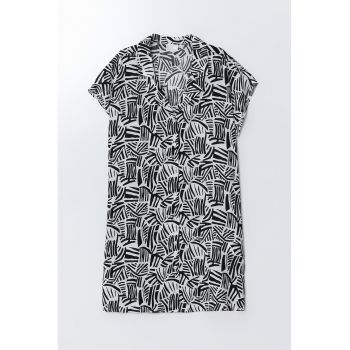 Rochie dreapta cu model