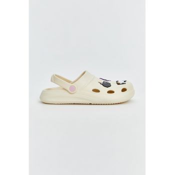 Saboti slingback cu model