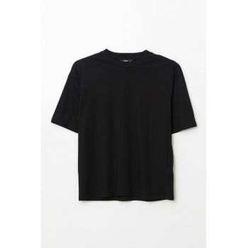 Tricou din amestec de bumbac cu decolteu la baza gatului