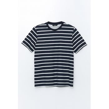 Tricou regular fit cu dungi