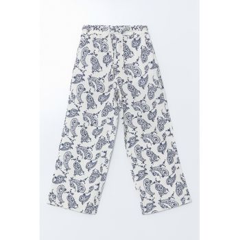 Pantaloni cu talie elastica si model paisley