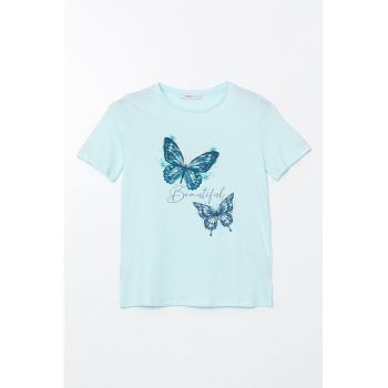 Tricou cu imprimeu si decolteu la baza gatului