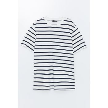 Tricou regular fit cu dungi