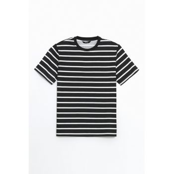 Tricou regular fit cu dungi