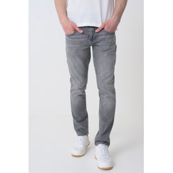 Blugi regular fit
