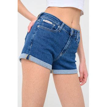 Blugi scurti slim fit