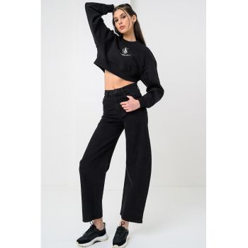 Bluza crop de trening lejera cu logo