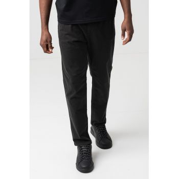 Pantaloni crop conici