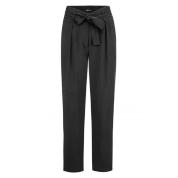 Pantaloni cu cordon1